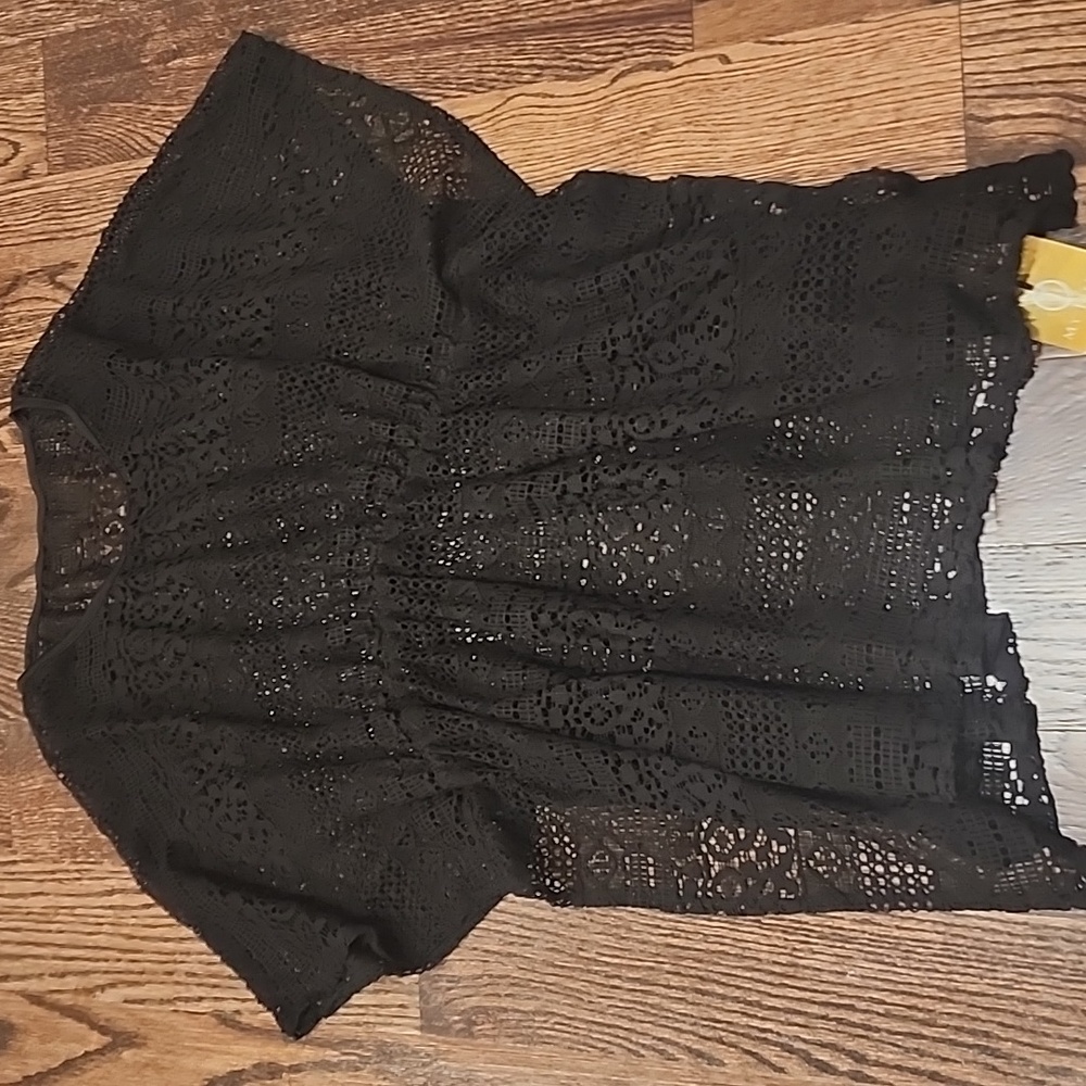 **NWT**Black Lace Coverup